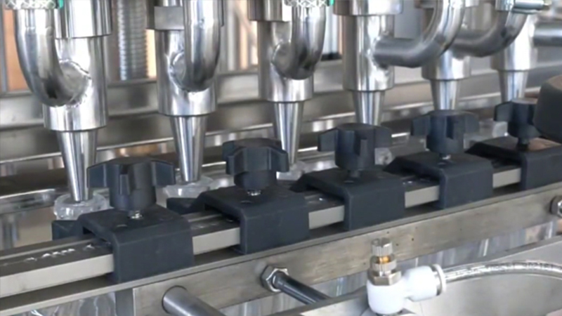 液体灌装机不变工作需把稳什么？