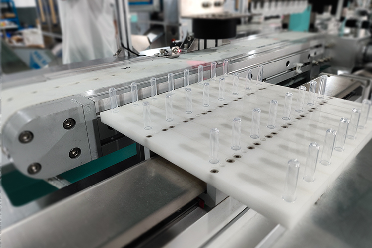 自动化点胶机设备的利用与优势